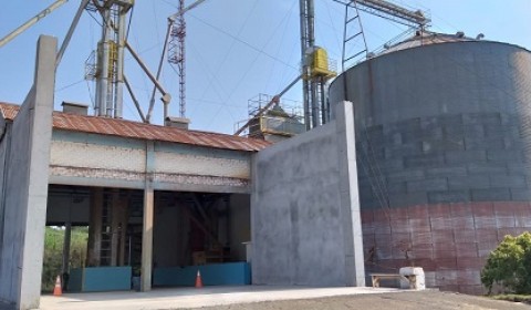 [Galeria Cooperalfa - Silo Caxambú]